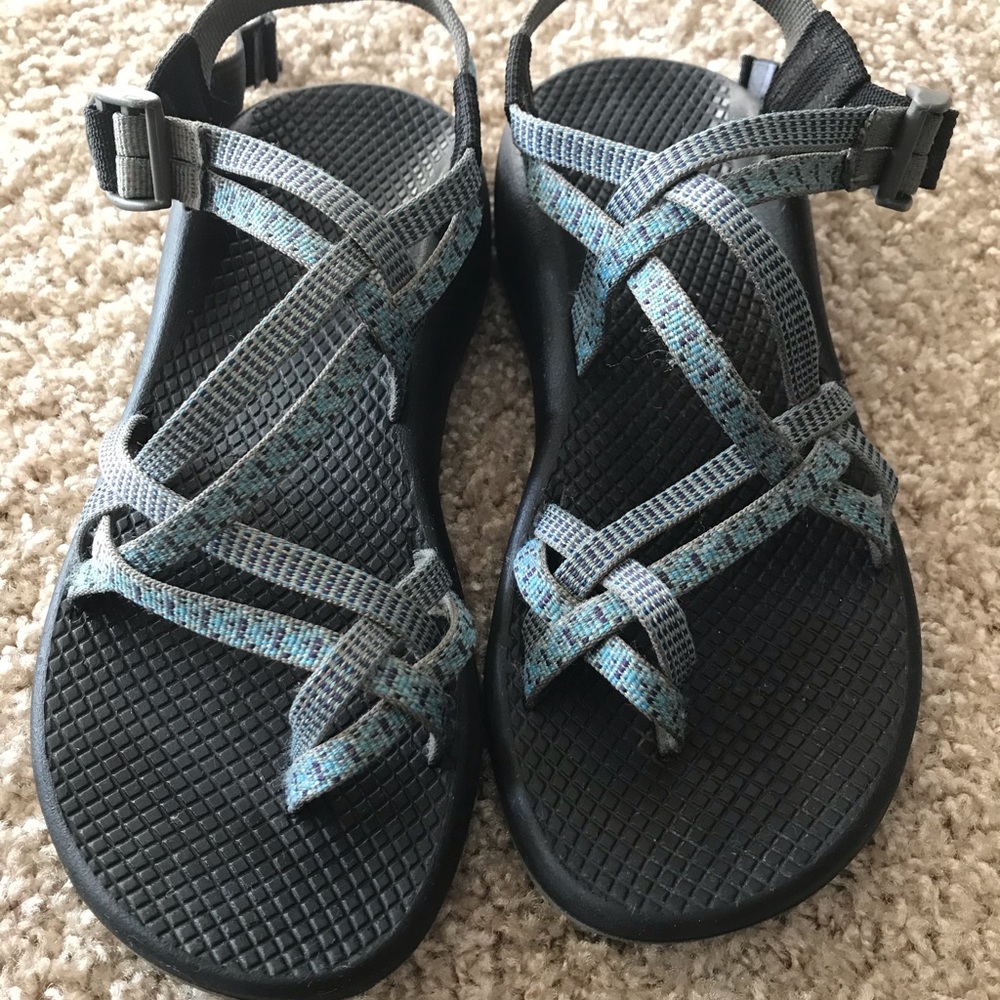 Chacos!
